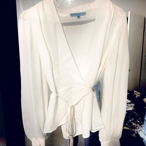 White Antonio Melnio dress shirt, size M ! Warn one time !